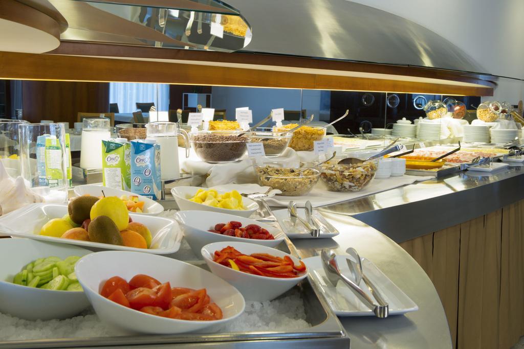 Victoria Frontemare Beach & Spa Hotel Jesolo Ngoại thất bức ảnh